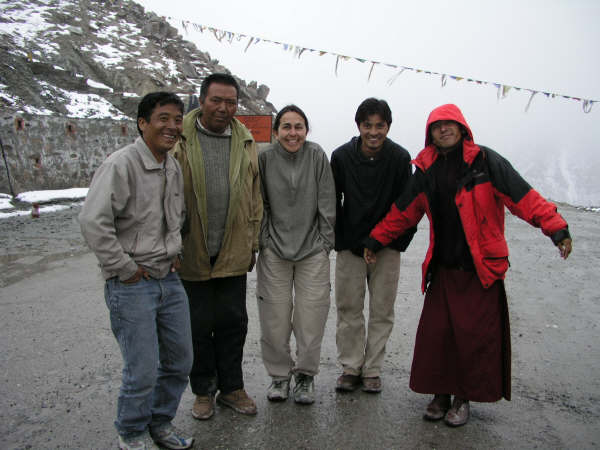 The team at Khardungla (from the left Ram, Dorjee (driver), Sue, Tashi and Lama-ji